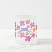 Mod Deer in der Wildblumen Tasse (Mittel)