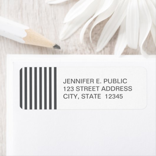 Mod Gray Stripes Muster (Insitu)