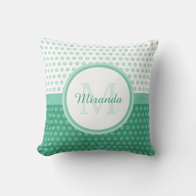 Mod Green und White Polka Dots Monogramm mit Name Kissen (Vorderseite)