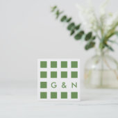 Mod-grüne Quadrate Quadratische Visitenkarte (Stehend Vorderseite)