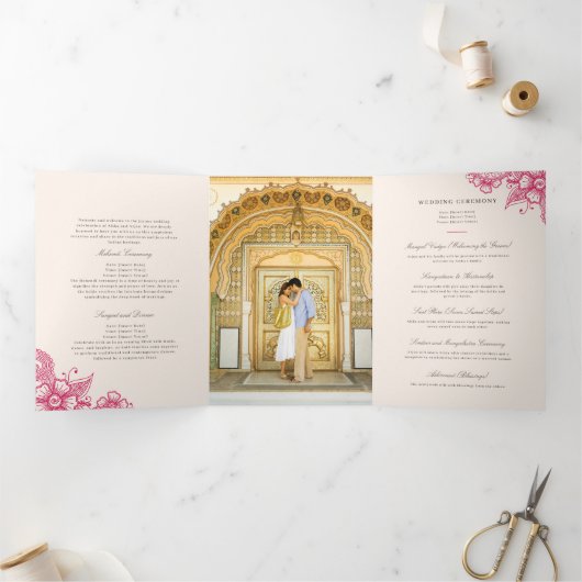 Mod Mehandi Traditionelles indisches Hochzeitsprog Dreifach-gefaltete Programmkarte (Innenseite)