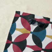 Mod Pattern Beach Handtuch mit Monogramm (Beispiel)