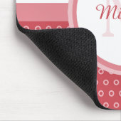 Mod Pink und Weiß Polka Dots Monogramm mit Name Mousepad (Ecke)