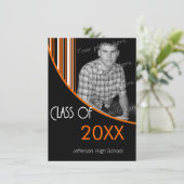 Mod Stripes Graduierungsparty Einladung Orange & B (Stehend Vorderseite)