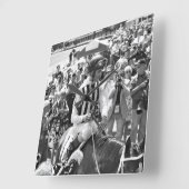 Mode-Alarm gewinnt das Schuylerville Quadratische Wanduhr (Winkel)