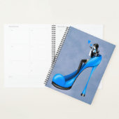 Mode-Diva in Stiletto Blau Planer (Anzeige)