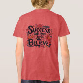 Modedesign-Gehen und guter T - Shirt (Rückseite)