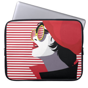 Modefrau im Stil Pop Kunst. Laptopschutzhülle