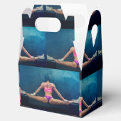 Modell der Fitness Split Thunder_Cove Geschenkschachtel (Geöffnet)