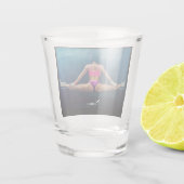 Modell der Fitness Split Thunder_Cove Schnapsglas (Rückseite)