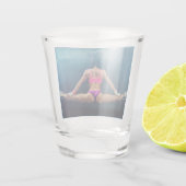 Modell der Fitness Split Thunder_Cove Schnapsglas (Rückseite)