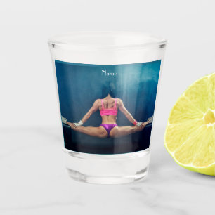 Modell der Fitness Split Thunder_Cove Schnapsglas