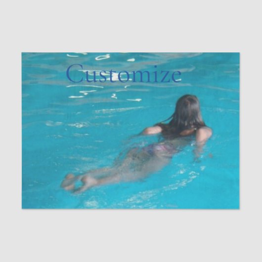 Modell der Frau Thunder_Cove Seidenpapier (Vorderseite)