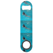 Modell der Frau Thunder_Cove Speed Flaschenöffner (Rückseite)