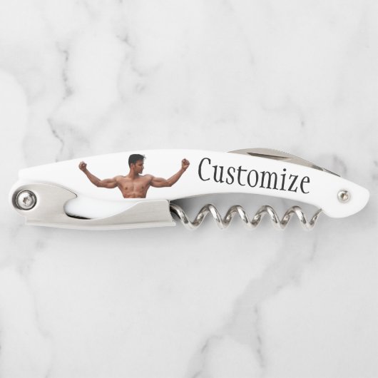 Modell der männlichen Fitness Thunder_Cove Kellnermesser (Vorderseite)