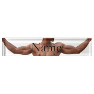 Modell der männlichen Fitness Thunder_Cove Namensplakette