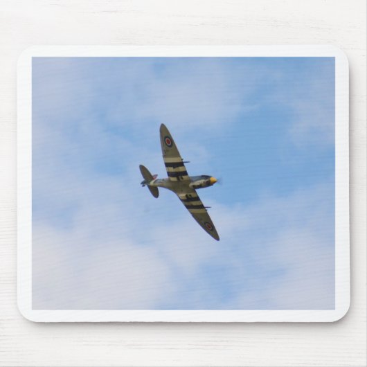 Modell der Spitfire MK IX MK923 Mousepad (Vorne)