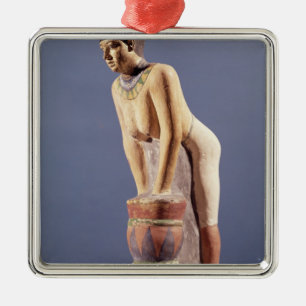 Modell einer Frau, die Bier, altes Königreich Ornament Aus Metall