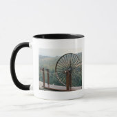 Modell einer Spinnmaschine Tasse (Links)