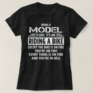 Modell T-Shirt