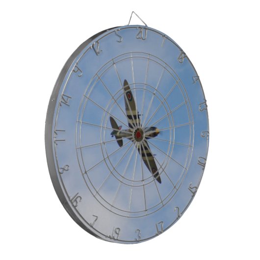 Modell von Spitfire M IX MK923 Dartscheibe (Vorderseite Links)