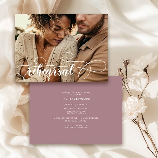 Moden Lilac=Farbminimale Probe Foto zum Abendessen Einladung