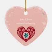 Modern 1st Christmas Mr. Mrs. 1 Foto Heart Shaped Keramik Ornament (Hinten)