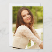 Modern 2024 Abschluss Foto Mortar Board Cap Einladung (Rückseite)