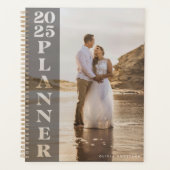 Modern 2025 Personalisierte Dunkle-Overlay-Funktio Planer (Vorderseite)