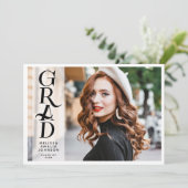Modern 2-Foto-Abschluss Einladung (Stehend Vorderseite)