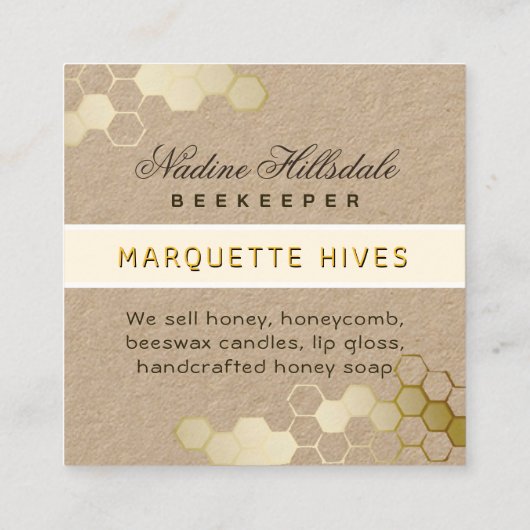 Modern 3D Yellow Hexagon Stylized Bee Honey Kraft Quadratische Visitenkarte (Rückseite)