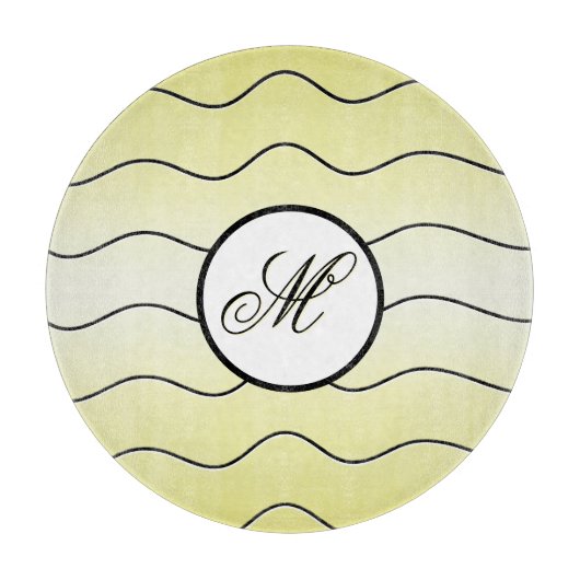 Modern Abstract Line Art Initial Butter Yellow Schneidebrett (Vorderseite)