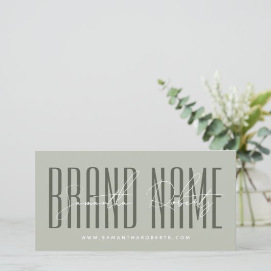 Modern add brand name script typography gift card (Stehend Vorderseite)