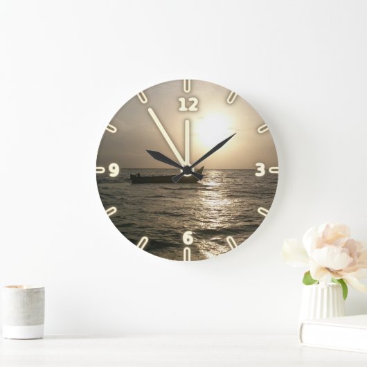 Modern Adventure Boat Sunset Große Wanduhr (Zuhause)