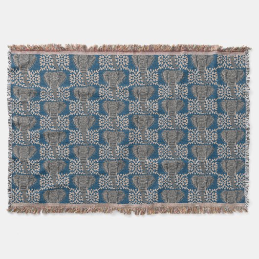 Modern African Elephant Head Geometric Blue Decke (Vorderseite)