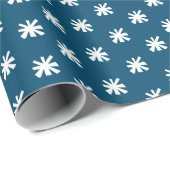 Modern aquamarine Schneeflocken Geschenkpapier (Rolleneckpunkt)