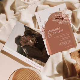 Modern Arch Boho Pampas Grass Terracotta Wedding Einladung