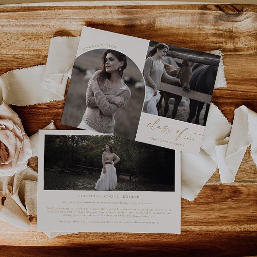 Modern Arch Cream Class of 2024 3 Foto Abschluss Ankündigung