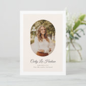 Modern Arch High School Photo Graduate Ankündigung (Stehend Vorderseite)