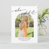 Modern Arch Photo Graduation Party Invitation Einladung (Stehend Vorderseite)