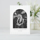 Modern Arch Photo Minimalist Wedding Invitation Einladung (Stehend Vorderseite)