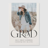 Modern Arch Simple Boho Drei Foto Abschluss Mag Magneteinladung (Vorderseite)