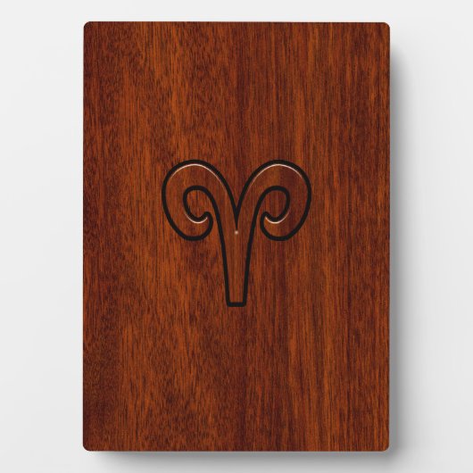 Modern Aries Zodiac Symbol auf Mahagoni wie Druck Fotoplatte (Vorderseite)