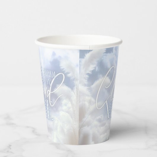 Modern auf Cloud Nine 9 Pampas Brautparty Pappbecher (Rechts)