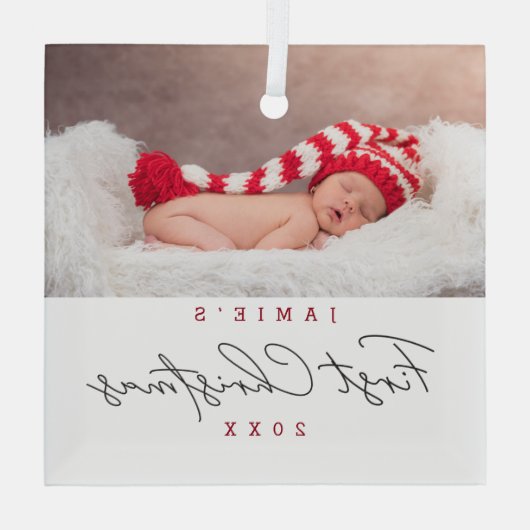 Modern Baby First Christmas Custom Ornament Aus Glas (Rückseite)