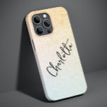 Modern Beach Glitzer Girly Chic Personalisierter N Case-Mate iPhone 14 Pro Max Hülle<br><div class="desc">Modern Beach Glitzer Girly Chic Personalisiert Name iPhone 14 Pro Max Smart Phone Cases bietet einen gelben und weich blauen ombre Glitzer Hintergrund mit Ihrem personalisierten Namen in eleganten handgeschriebenen Kalligraphie Skript Typografie. Perfekt als Geschenk für Weihnachten,  Geburtstag,  Muttertag,  beste Freunde,  Schwester und mehr. Entworfen von ©Evco Studio www.zazzle.com/store/evcostudio</div>