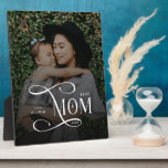 Modern Best Mom Ever Photo Mothers Day Gifts Fotoplatte<br><div class="desc">Celebrate Mom’s love, strength, and heart with this Modern Best Mom Ever Personalized Photo Plaque. Featuring your favorite photo and clean, modern typography, this elegant plaque transforms a cherished memory into a meaningful keepsake she can proudly display anywhere—on her desk, shelf, or wall. Perfect for Mother’s Day, birthdays, or special...</div>