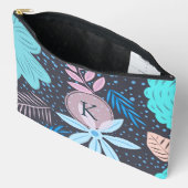 Modern Big Blue Blume Muster Pink Monogram Zubehörtasche (Offen)