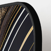 Modern Black and Gold Marbled Monogram Pickleball Schläger (Linke Seite)