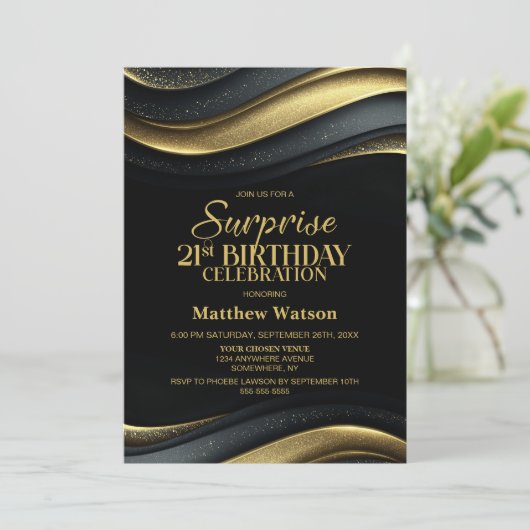 Modern Black and Gold Surprise 21st Birthday Party Einladung (Stehend Vorderseite)